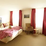 Hotel Edel Weiss