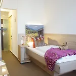 Hotel Edel Weiss 4*