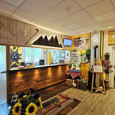 Hotel Edel Weiss